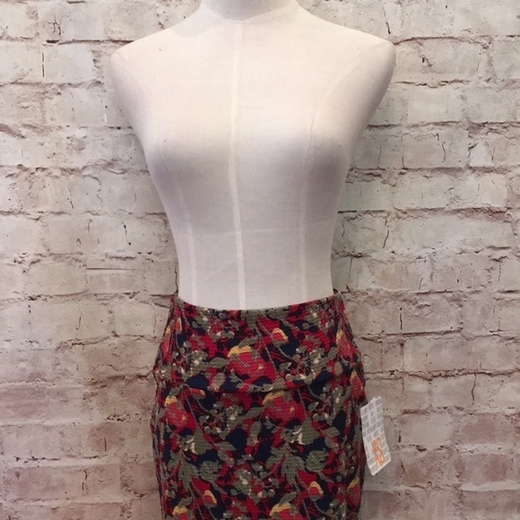 LuLaRoe CASSIE Skirt Floral Textured Navy Green XS - Picture 2 of 3